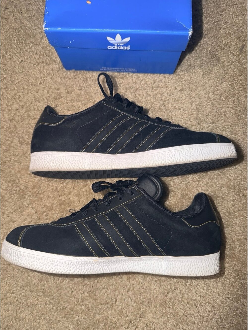 Adidas Gazelle II Black Metallic Gold Men’s 8.5 Sneakers - Picture 4 of 5